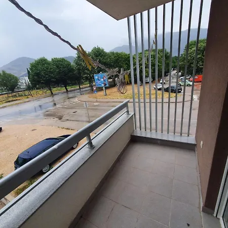 Stan Dvosoban Trebinje Apartman דירה *